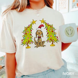 Whimsical Christmas Tree Shirt, With Dog Max Whoville Tree Shirt, Whimsical Green Star Tree Christmas Tree Shirt, Comfort Colors Tee, 272312