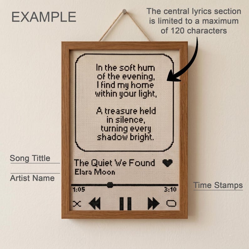 Pode incluir: Uma tape&ccedil;aria de parede em ponto cruz emoldurada com um design de interface de reprodutor de m&uacute;sica. O texto diz: In the soft hum of the evening, I find my home within your light, A treasure held in silence, turning every shadow bright.