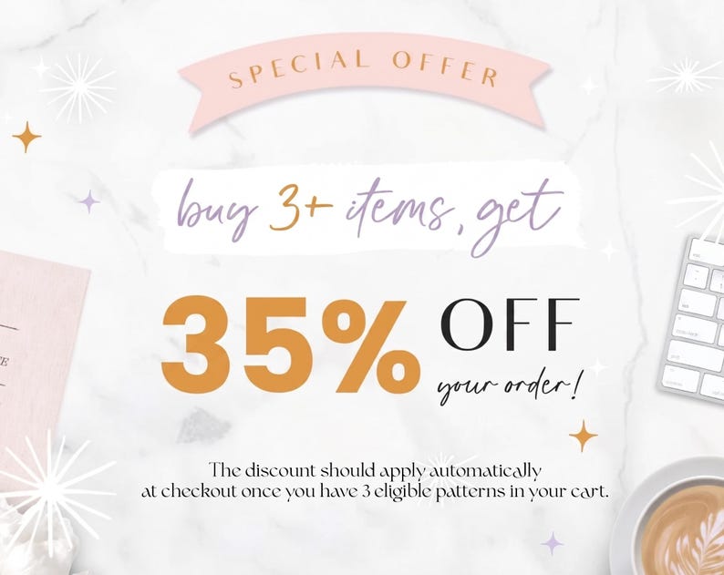 Puede incluir: Imagen promocional con fondo de m&aacute;rmol. El texto dice "OFERTA ESPECIAL" encima de "&iexcl;compra 3+ art&iacute;culos, obt&eacute;n un 35% de DESCUENTO en tu pedido!" El descuento se aplica autom&aacute;ticamente con 3 patrones elegibles.