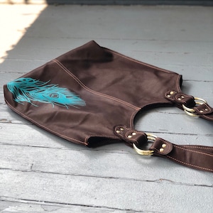 BOLSO DE PAVO REAL / como se ve en Kristen Stewart, bolso grande de cuero, bolso grande de cuero personalizado, cartera de cuero marrón, bolso de mano grande de cuero