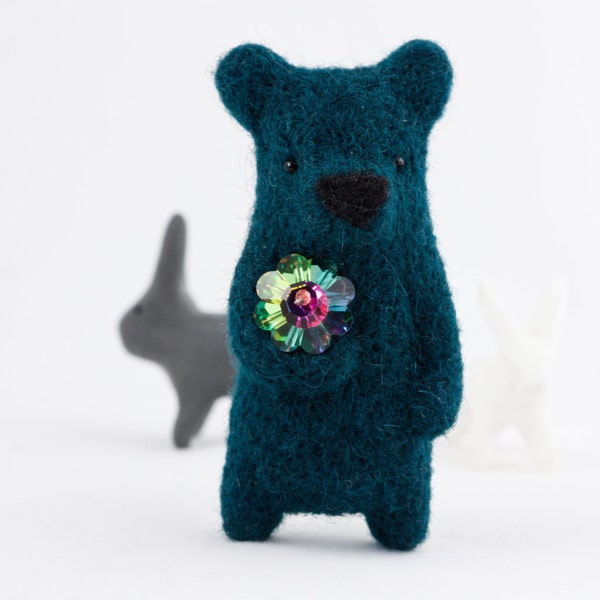 Felted brooch - A broccoli emerald green bear