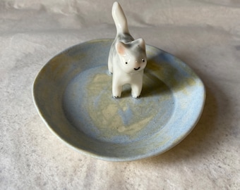 Cat - a little ring dish