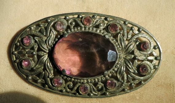 A Lovely Antique Brooch with Pale Amethyst Stones… - image 5