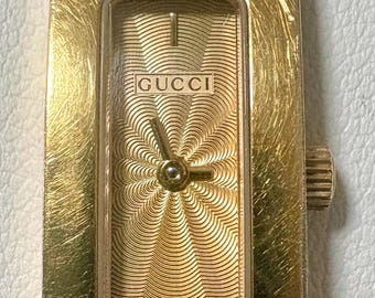 A Woman's  Vintage GUCCI Wristwatch in Stainless Steel and Gold Plate