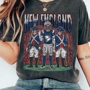 New England Football Skull Vintage Png, Digital Download Svg, Animal Art, Game Day Shirt Design Svg, Vintage Sports Png File DSH28