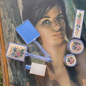 SPRING PLEASURE GARDENS - vintage in original case. Silver tone antique vanity set Pretty regency hair brush, mirror, clothes brush and jars