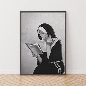 面白い喫煙する修道女のポスター、修道女の白黒アート、修道女のポスター、白黒アート、高品質のヴィンテージウォールアート、飲酒する修道女、面白いいたずらギフト