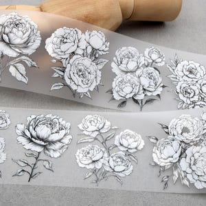 Cinta adhesiva de PET con diseño de flores blancas y negras y rosas / cinta adhesiva de PET con diseño de pétalos de flores botánicas wb04
