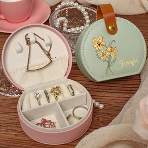Portagioie da viaggio personalizzato, portagioie con nome personalizzato per damigelle d'onore, portagioie con fiori del mese di nascita, regalo per proposta di matrimonio