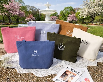 Personalized Embroidered Corduroy Tote, Bridesmaid Gift Bag, Name Tote Bag, Large Capacity Handbag with Zipper, Everyday Tote, Gift for her