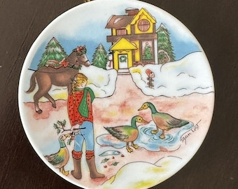Vintage Lillian Vernon 1989 Mini Christmas Plate Ornament - Collectible Signed