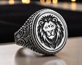 Sterling Silver Lion Head Ring: Bold Signet Style, Masculine Jewelry
