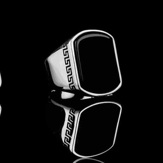 Anello con sigillo in onice nero da uomo: dichiarazione in argento