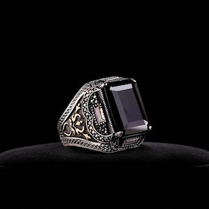 Black Onyx Signet Ring: Vintage Celtic Sterling Silver Mens Jewelry