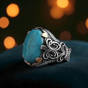 Kingman Turquoise Men&#39;s Ring: Vintage Sterling Silver Statement