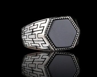 Oval Black Onyx Signet Ring: Vintage 925 Sterling Silver Statement