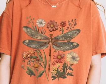 Vintage Libelle Komfort Farben Shirt, Cottage Core Boho Forestcore Tshirt für Naturliebhaber, übergroße Damen Oberteile, Geschenk für sie