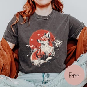 Fox Graphic Unisex T-shirt, Urban Streetwear Japanese Style Tee, Nature Lover Vintage Animal Shirt, Retro Wildlife Top, Men/Women Apparel image 5