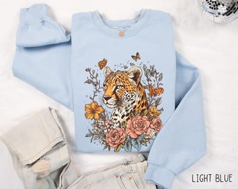 Boho Floral Cheetah Sweatshirt | Vintage Cheetah Crewneck, Cute Flower Animal Top, Cheetah Lover Gift, Wildlife Nature Aesthetic Sweater