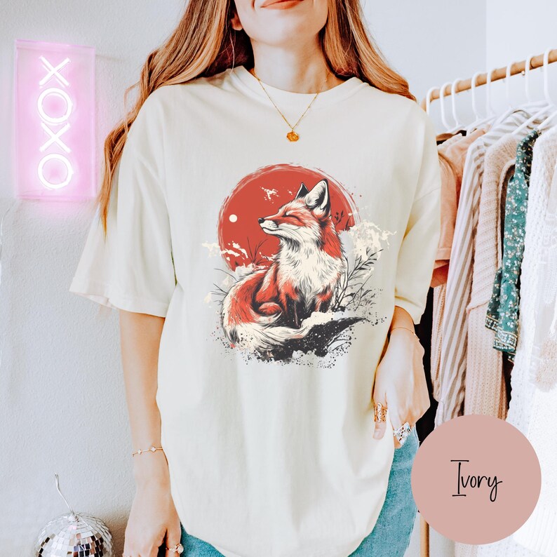 Fox Graphic Unisex T-shirt, Urban Streetwear Japanese Style Tee, Nature Lover Vintage Animal Shirt, Retro Wildlife Top, Men/Women Apparel image 6