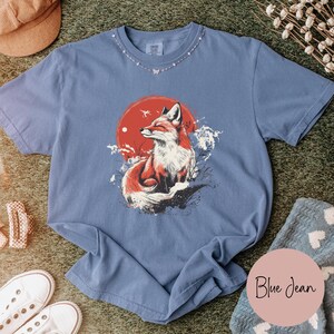 Fox Graphic Unisex T-shirt, Urban Streetwear Japanese Style Tee, Nature Lover Vintage Animal Shirt, Retro Wildlife Top, Men/Women Apparel image 2