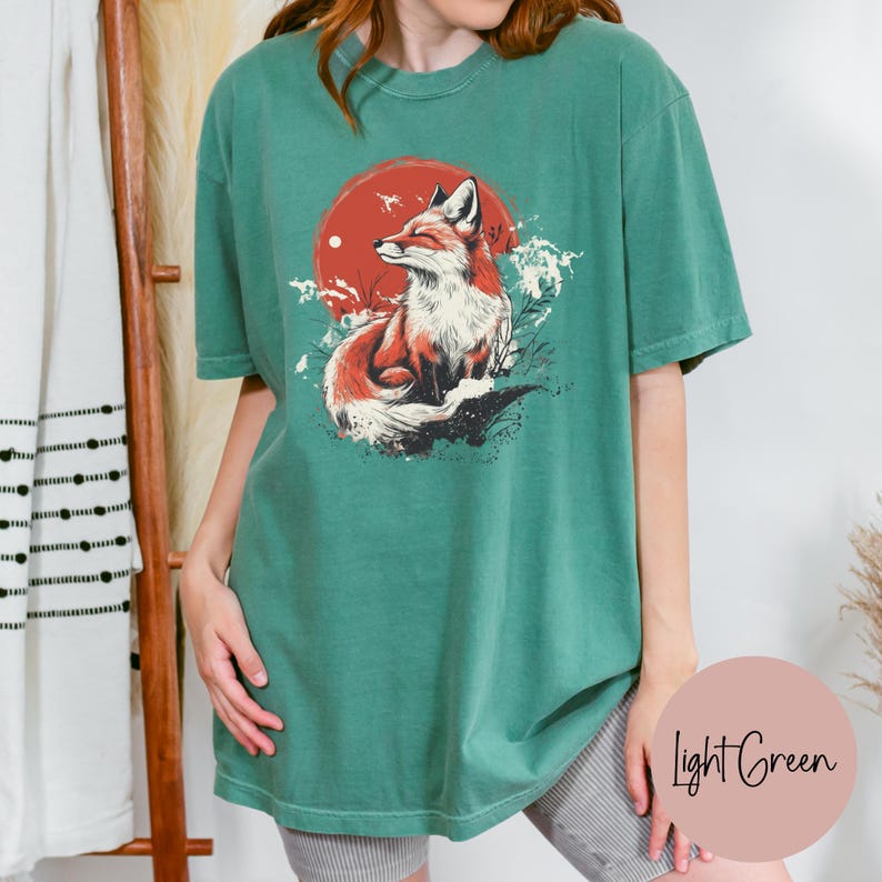 Fox Graphic Unisex T-shirt, Urban Streetwear Japanese Style Tee, Nature Lover Vintage Animal Shirt, Retro Wildlife Top, Men/Women Apparel image 4
