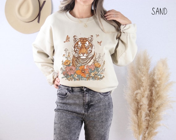 Boho Tiger Sweatshirt, Floral Bengal Tiger Pullover, Vintage Animal Top, Nature Lover Crewneck Sweater, Unique Feminine Zoo Animal Gift Top