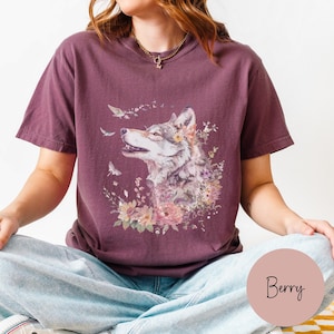 Vintage Wolf Shirt, Comfort Colors Boho Floral Wolf Graphic Tee, Retro Wolves Tshirt, Wilderness and Nature Lover Gift, Comfy Oversized image 9