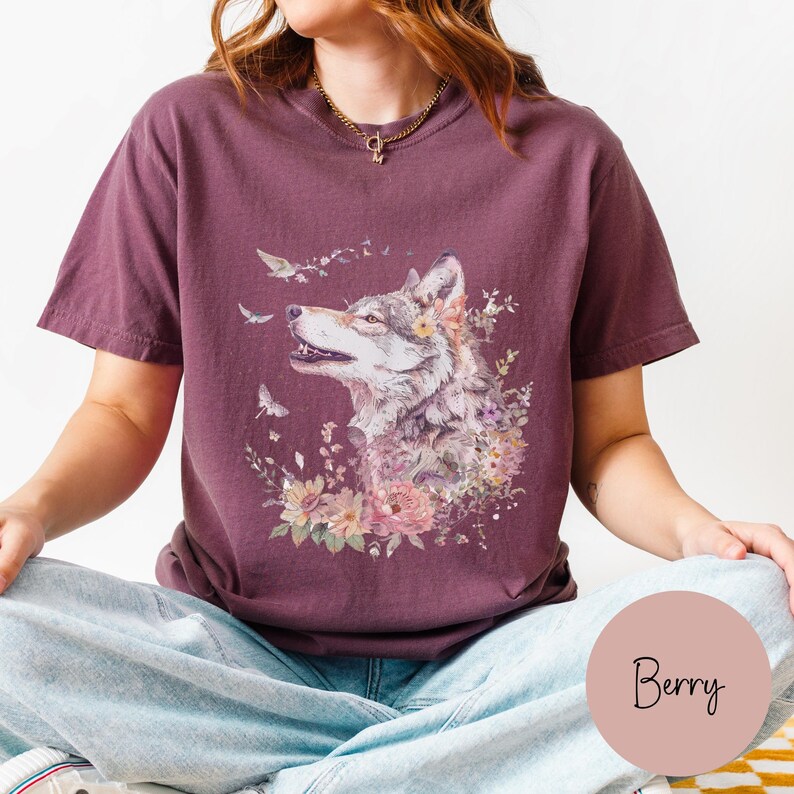 Vintage Wolf Shirt, Comfort Colors Boho Floral Wolf Graphic Tee, Retro Wolves Tshirt, Wilderness and Nature Lover Gift, Comfy Oversized image 9