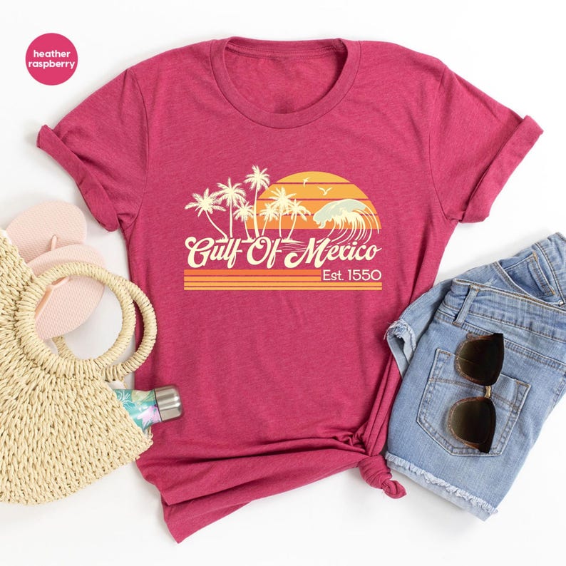 a t - shirt with the words grill of mexico on it