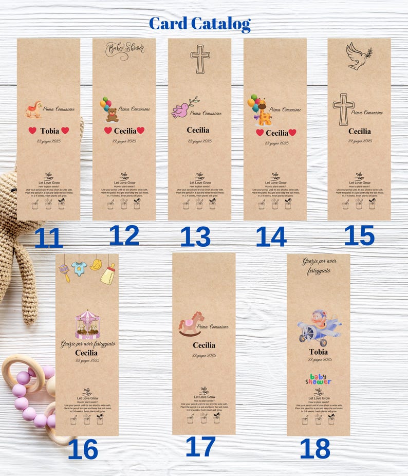 Puede incluir: Cat&aacute;logo de tarjetas con varios dise&ntilde;os para ocasiones especiales. Las tarjetas rectangulares, con fondos marrones, presentan ilustraciones de cruces, palomas y carruseles. Incluye nombres como Cecilia y Tobia.
