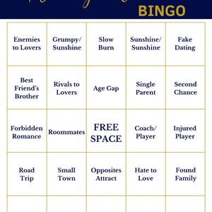 Puede incluir: Una tarjeta de Bingo azul marino y dorado con el texto "Hockey Romance BINGO". La tarjeta presenta varios tropos de novelas rom&aacute;nticas como "Enemies to Lovers" y "Fake Dating".