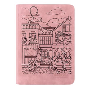 Può includere: Una custodia per tablet rettangolare rosa chiaro con un'illustrazione a linee nere di una scena cittadina con vari personaggi e creature, tra cui Pikachu, Mew, Charmander e Bulbasaur, con il testo TCGUARD nell'angolo in basso a destra.
