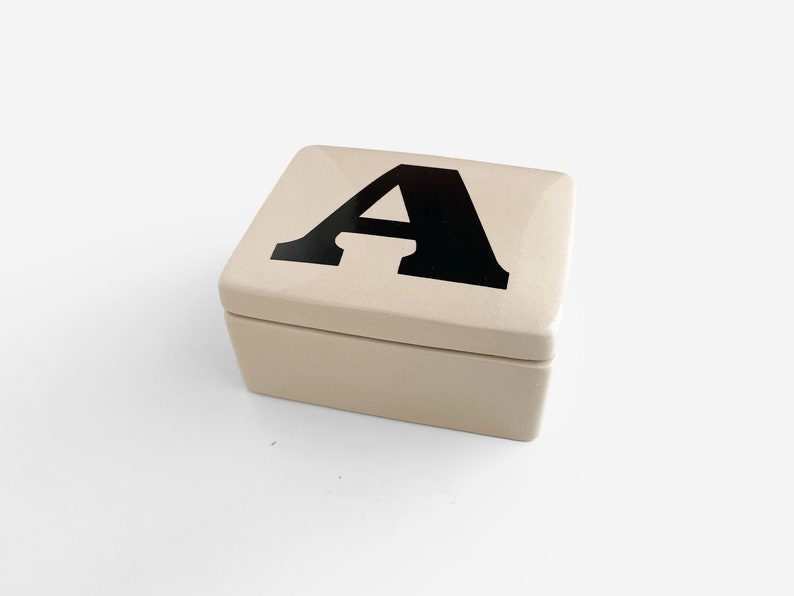 Initial A Ceramic Trinket/Jewelry Box With Lid by Aldon Made In Japan image 2