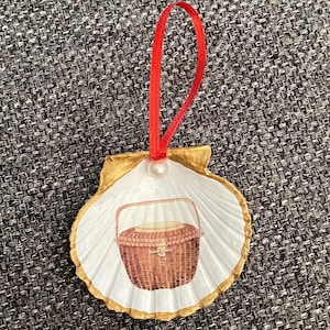 Nantucket Lightship Basket Scallop Christmas Tree Ornament