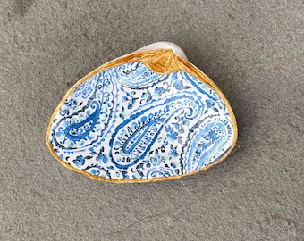 Jumbo Gold Rimmed Blue and White Paisley Decoupage Clamshell Trinket or Jewelry Dish