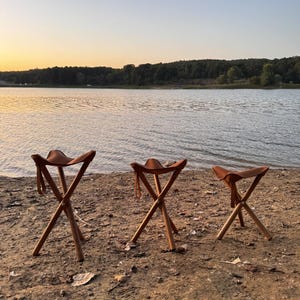 Handmade Leather Stool – Folding Tripod Chair with Hornbeam Wood