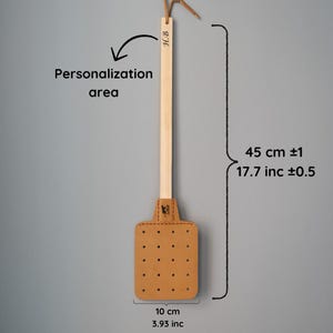 Rustic Leather Fly Swatter – Elegant Wooden Handle Pest Control Tool