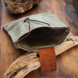 Faltbarer Futterbeutel Canvas Leder Sammeltasche Wandern Gürteltasche Kompakt Outdoor Zubehör Camping Beutel