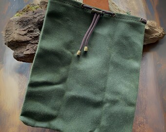 Foldable Canvas Foraging Pouch – Leather Hiking Belt Bag