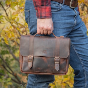 Porte-documents en cuir de qualité supérieure fabriqué à la main, sac messager vintage, sac à bandoulière pour ordinateur portable, style rétro pour le travail et un usage quotidien