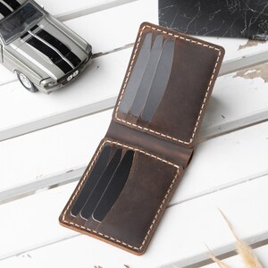 Portefeuille basique en cuir véritable pour un usage quotidien Facile à transporter Portefeuille pliant Portefeuille en cuir et cadeau fait main