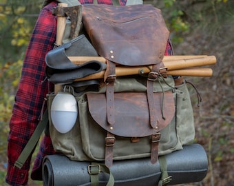 Large Capacity Travel Backpack – Waxed Canvas and Leather Hiking Bag