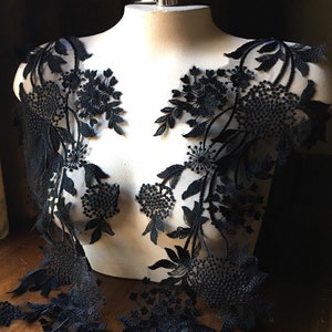 BLACK Lace Applique PAiR for Grad, Bridal Illusion Gowns, Garments, Black Swan Lake, Costume Design PR 329