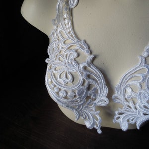 LIGHT Ivory Lace Applique Pair DYEABLE for Lyrical Dance, Ballet, Bridal, Garments, Jewelry Design, Bridal PR 39