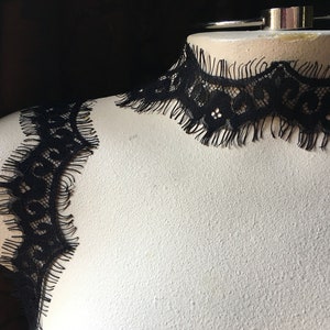 1+ yds Black Chantilly Lace Trim Scalloped for Lingeries, Black Bridal, Veils, Garments, Gowns, Lingerie CH 41