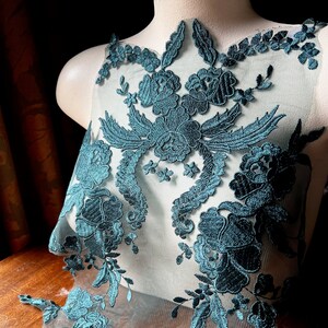 GREEN Teal Long Lace Applique for Bridal, Costume Design CA 981