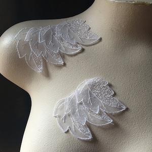 6 White Leaf Appliques Smaller  in Organza for Bridal, Garments, Costumes ORG leaf B small