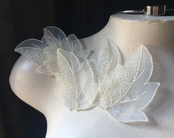 5 Champagne Leaf Appliques Larger in Organza for Bridal, Garments, Costumes ORG leaf B large