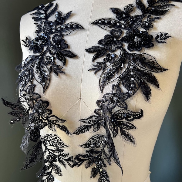 Par de apliques de cuentas negras: Chaquetas de graduación, vestidos, trajes de baile F216